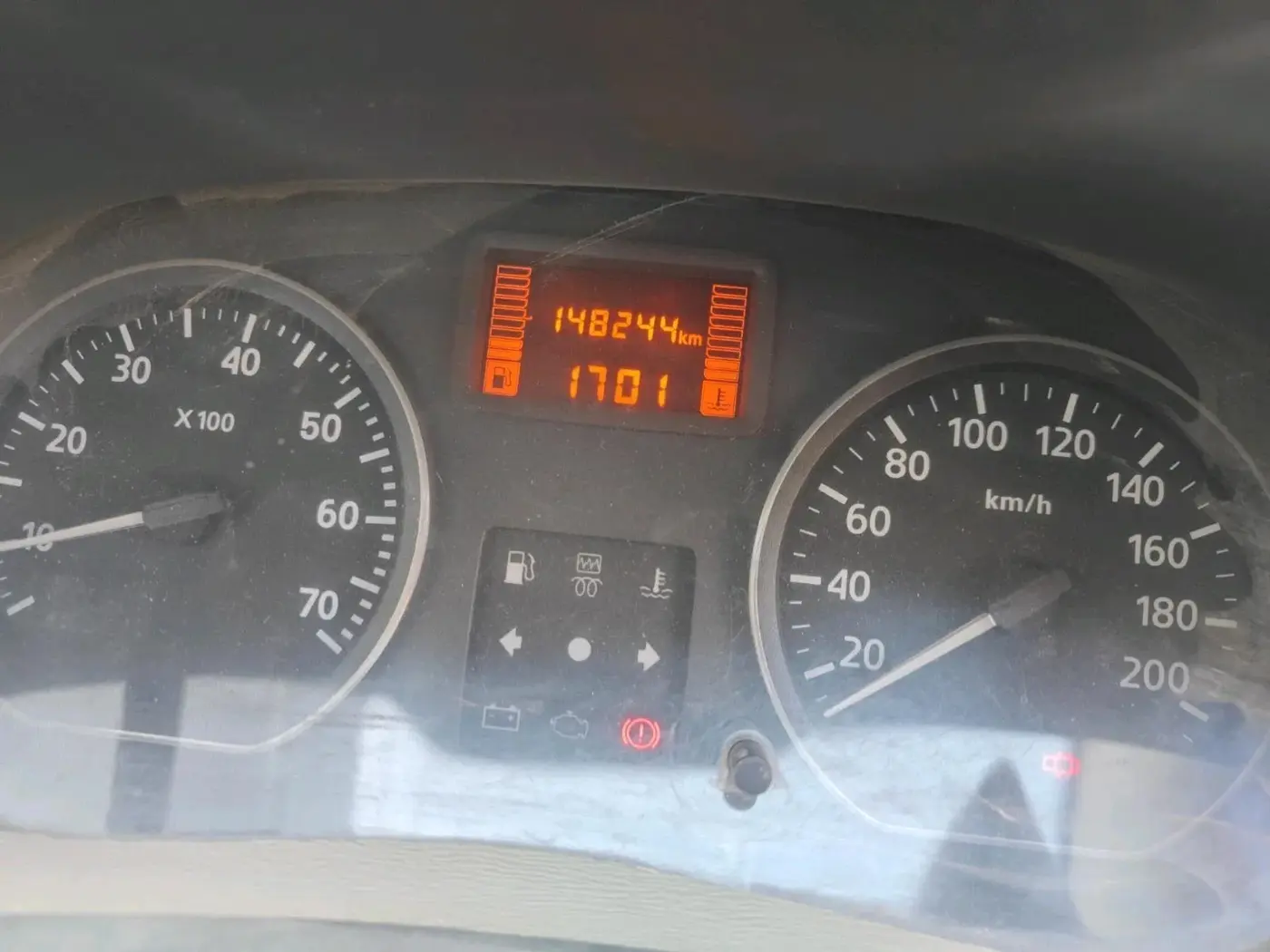 2014 Nissan Terrano XL (D), Diesel, Manual, 1,50,000 km, interior