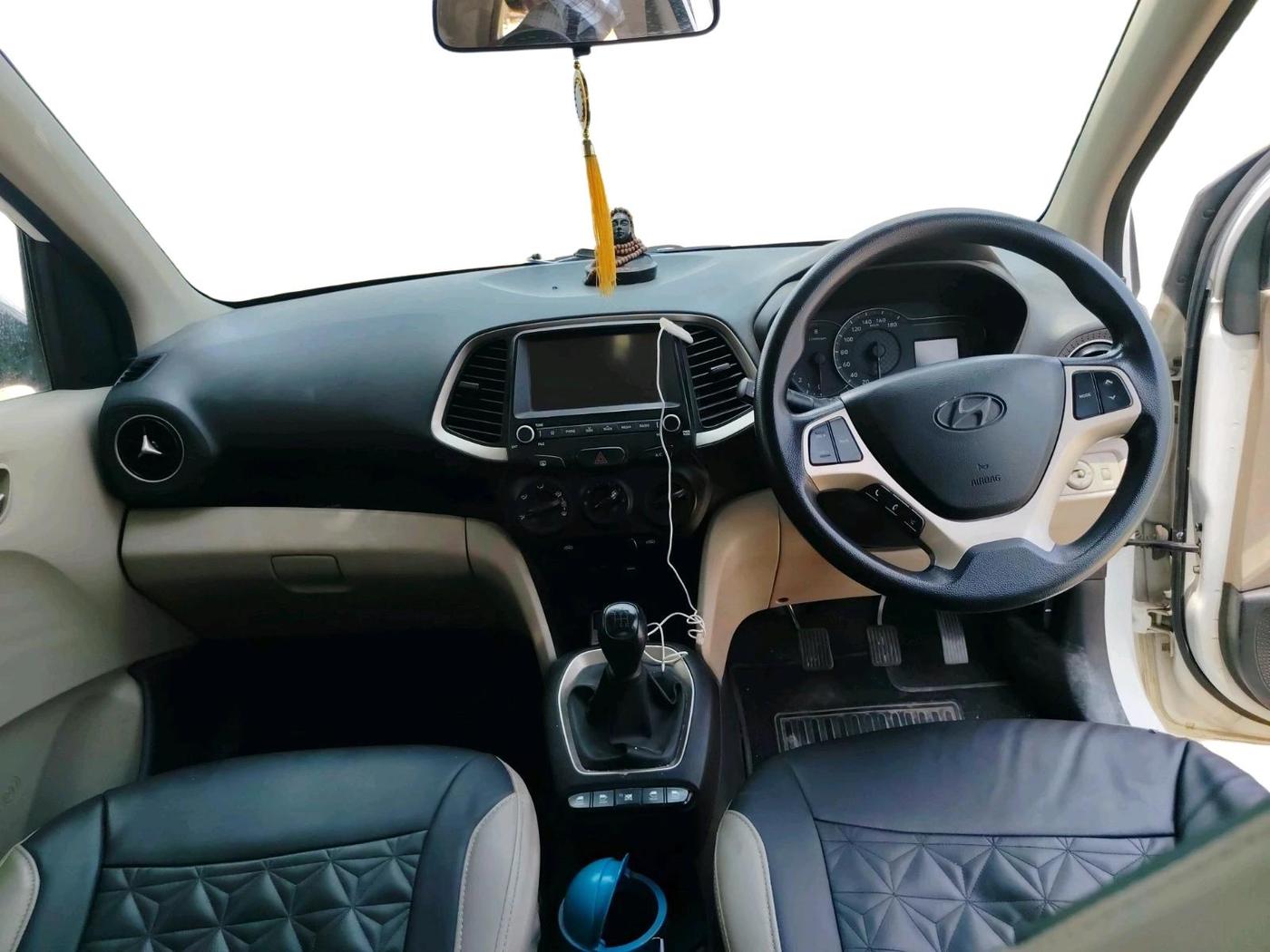 2019 Hyundai NEW SANTRO SPORTZ MT, CNG, Manual, 66,701 km, interior