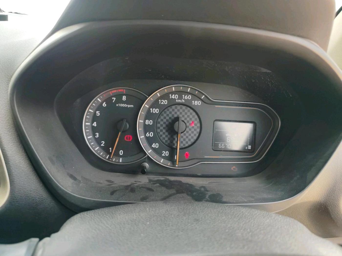 2019 Hyundai NEW SANTRO SPORTZ MT, CNG, Manual, 66,701 km, interior