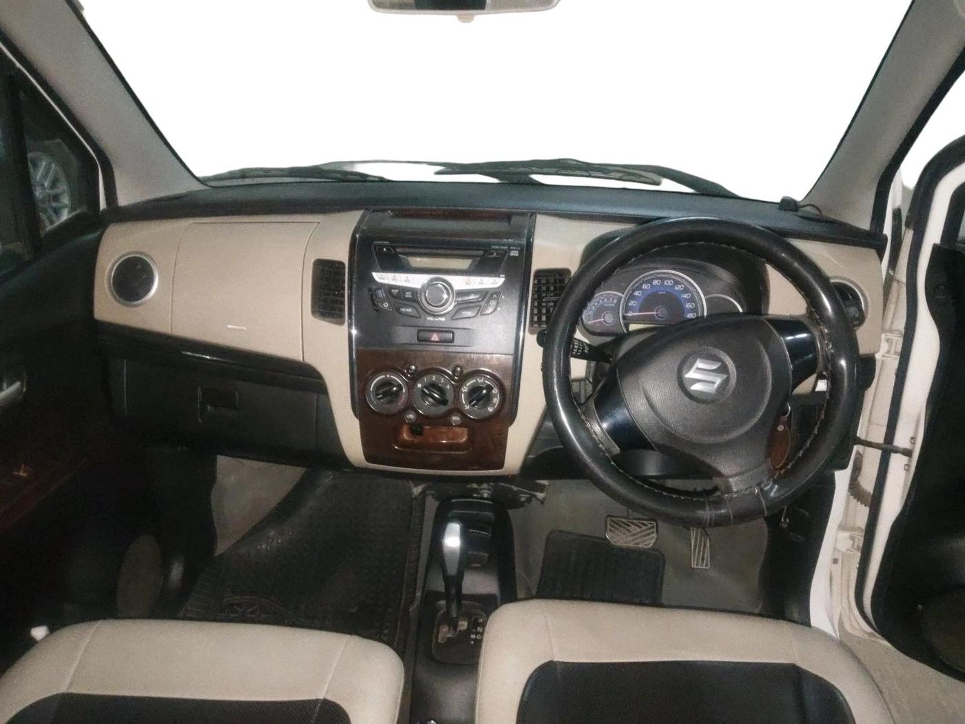 2017 Maruti Wagon R 1.0 VXI AMT, Petrol, Automatic, 53,927 km, interior
