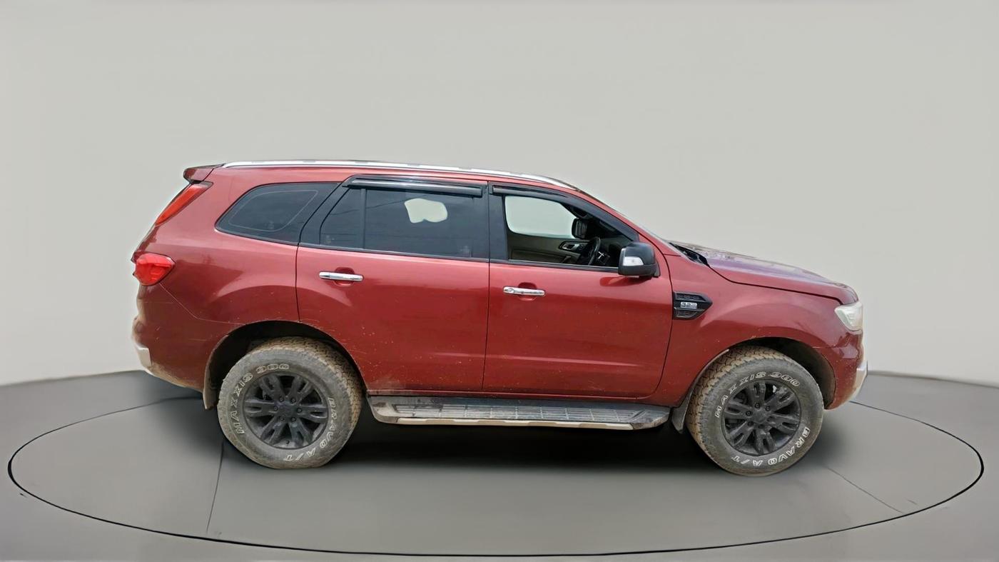 2016 Ford Endeavour TREND 3.2 4X4 AT, Diesel, Automatic, 1,34,576 km, exterior