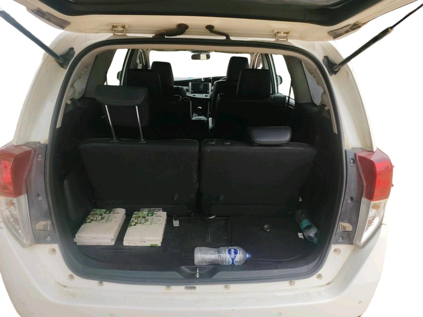 2024 Toyota Innova Crysta 2.4 ZX 7STR, Diesel, Manual, 1,07,377 km, exterior