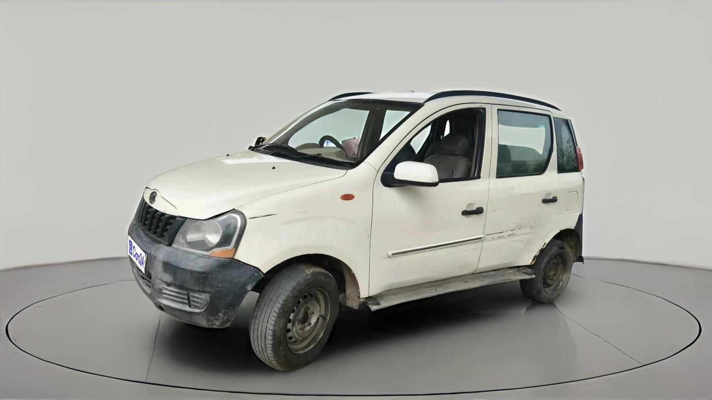 2013 Mahindra Quanto C2, Diesel, Manual, 1,74,529 km, exterior