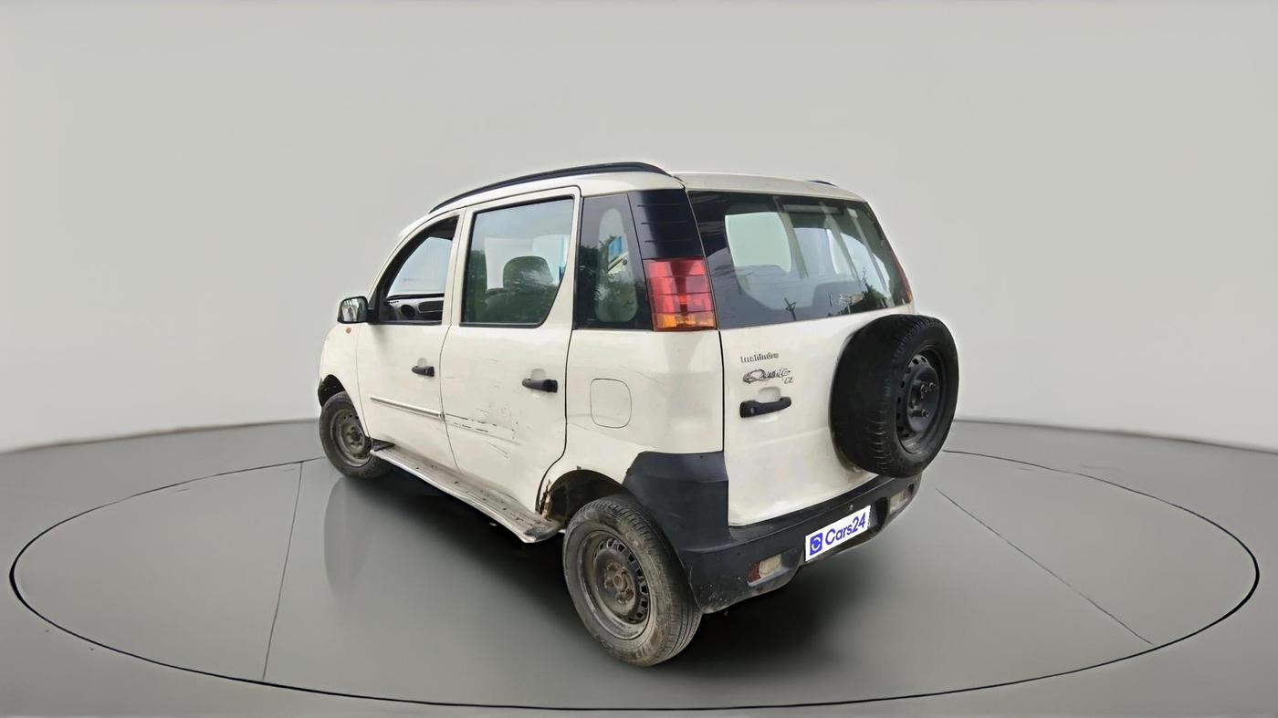 2013 Mahindra Quanto C2, Diesel, Manual, 1,74,529 km, exterior
