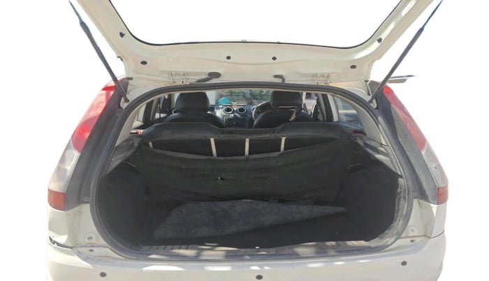 2015 Ford Figo EXI 1.2 PETROL, Petrol, Manual, 99,993 km, exterior