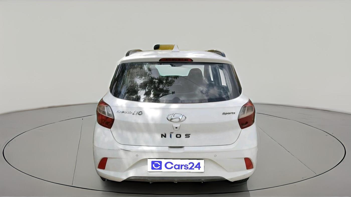 2022 Hyundai GRAND I10 NIOS SPORTZ 1.2 KAPPA VTVT, Petrol, Manual, 30,200 km, exterior
