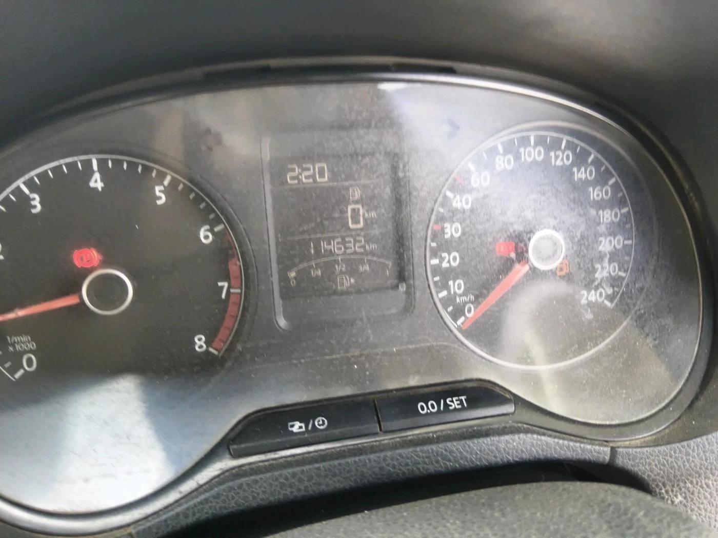 2016 Volkswagen Ameo HIGHLINE1.2L, Petrol, Manual, 1,14,632 km, interior