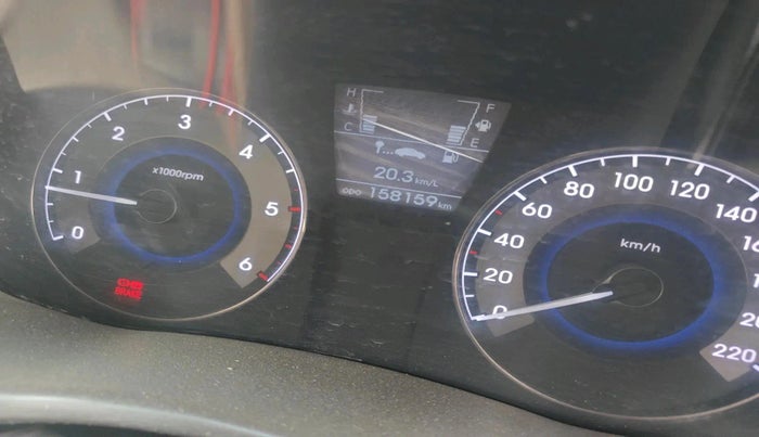 2011 Hyundai Verna FLUIDIC 1.6 CRDI SX, Diesel, Manual, 1,58,159 km, interior