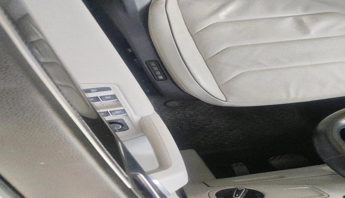 2019 Volkswagen TIGUAN ALL SPACE 2.0 TSI, Petrol, Automatic, 61,000 km, interior