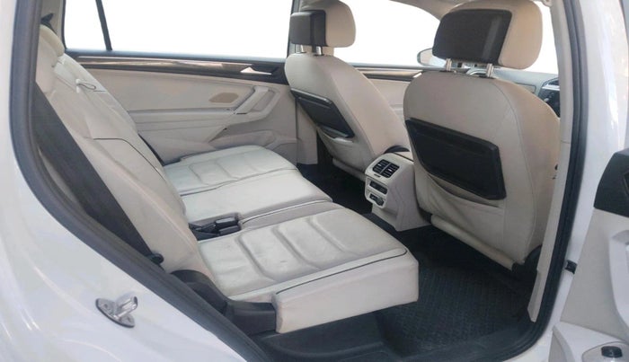 2019 Volkswagen TIGUAN ALL SPACE 2.0 TSI, Petrol, Automatic, 61,000 km, interior