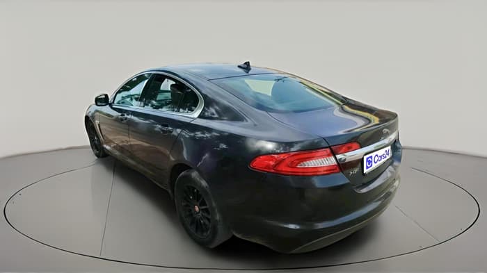 2015 Jaguar XF 2.2 DIESEL LUXURY, Diesel, Automatic, 1,22,780 km, exterior