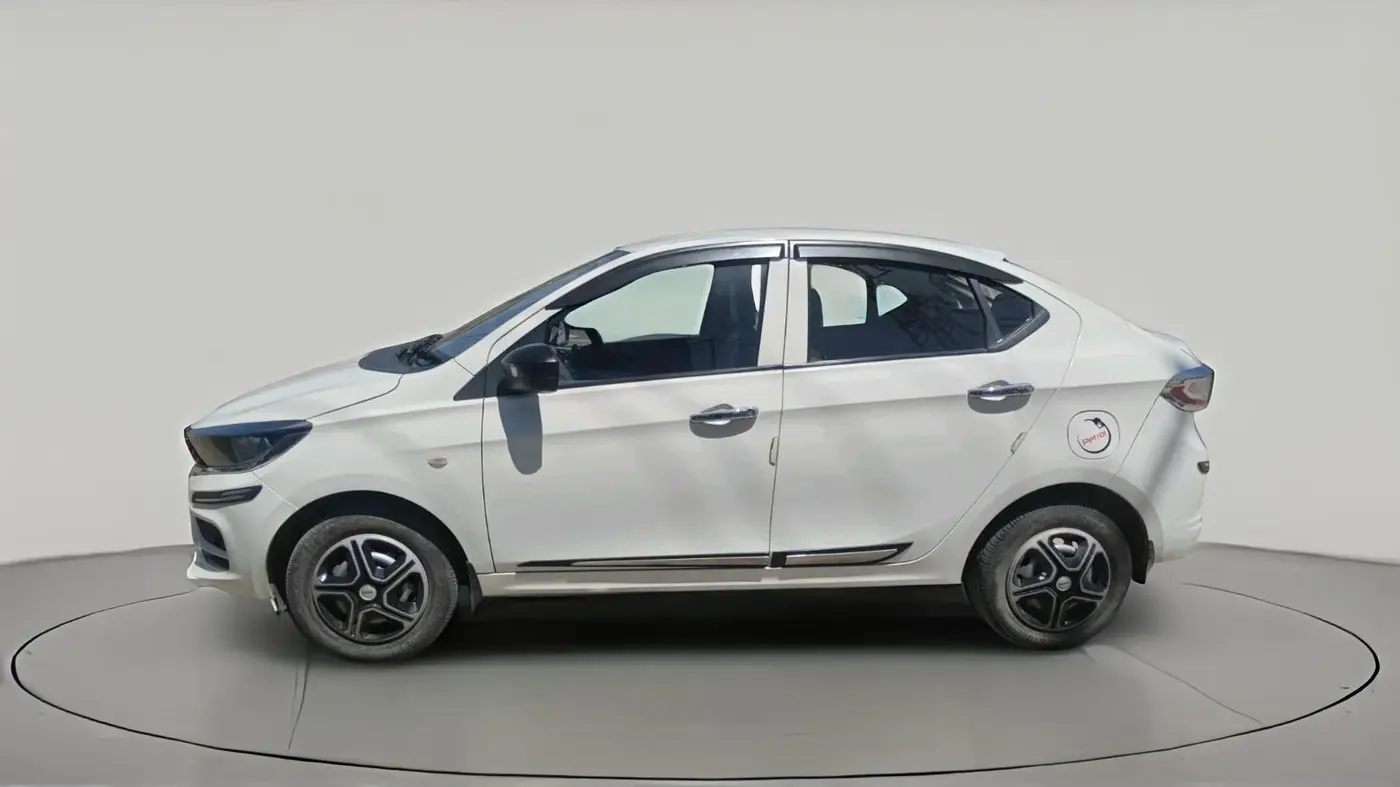 2022 Tata TIGOR XE PETROL, Petrol, Manual, 39,717 km, exterior