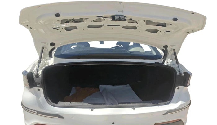 2022 Tata TIGOR XE PETROL, Petrol, Manual, 39,717 km, exterior