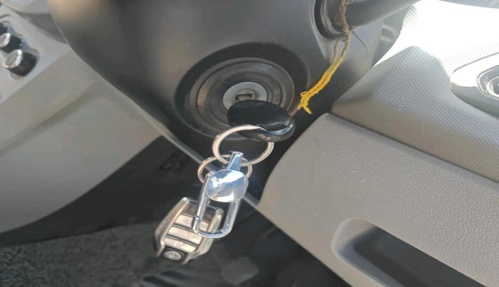 2022 Tata TIGOR XE PETROL, Petrol, Manual, 39,717 km, interior