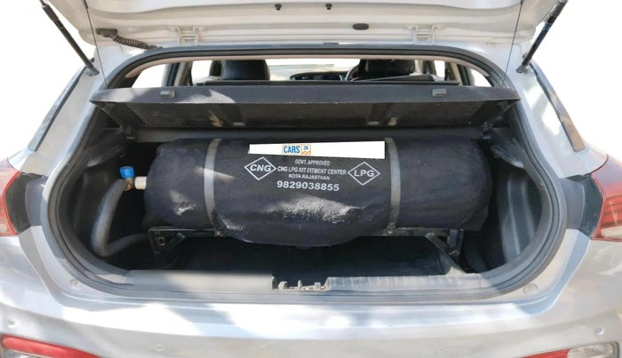 2020 Hyundai Elite i20 SPORTZ PLUS 1.2, CNG, Manual, 74,244 km, exterior