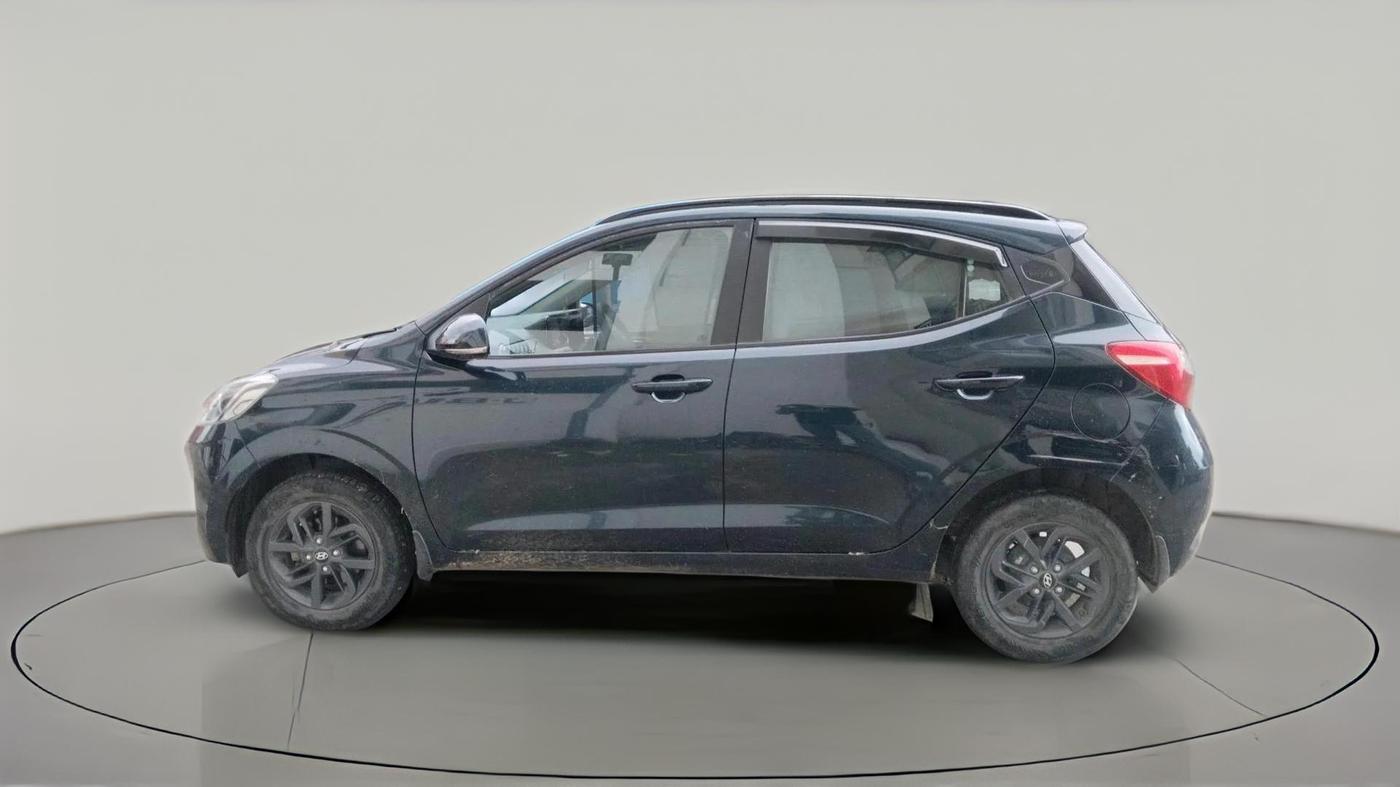 2022 Hyundai GRAND I10 NIOS SPORTZ AMT 1.2 KAPPA VTVT, Petrol, Automatic, 30,788 km, exterior