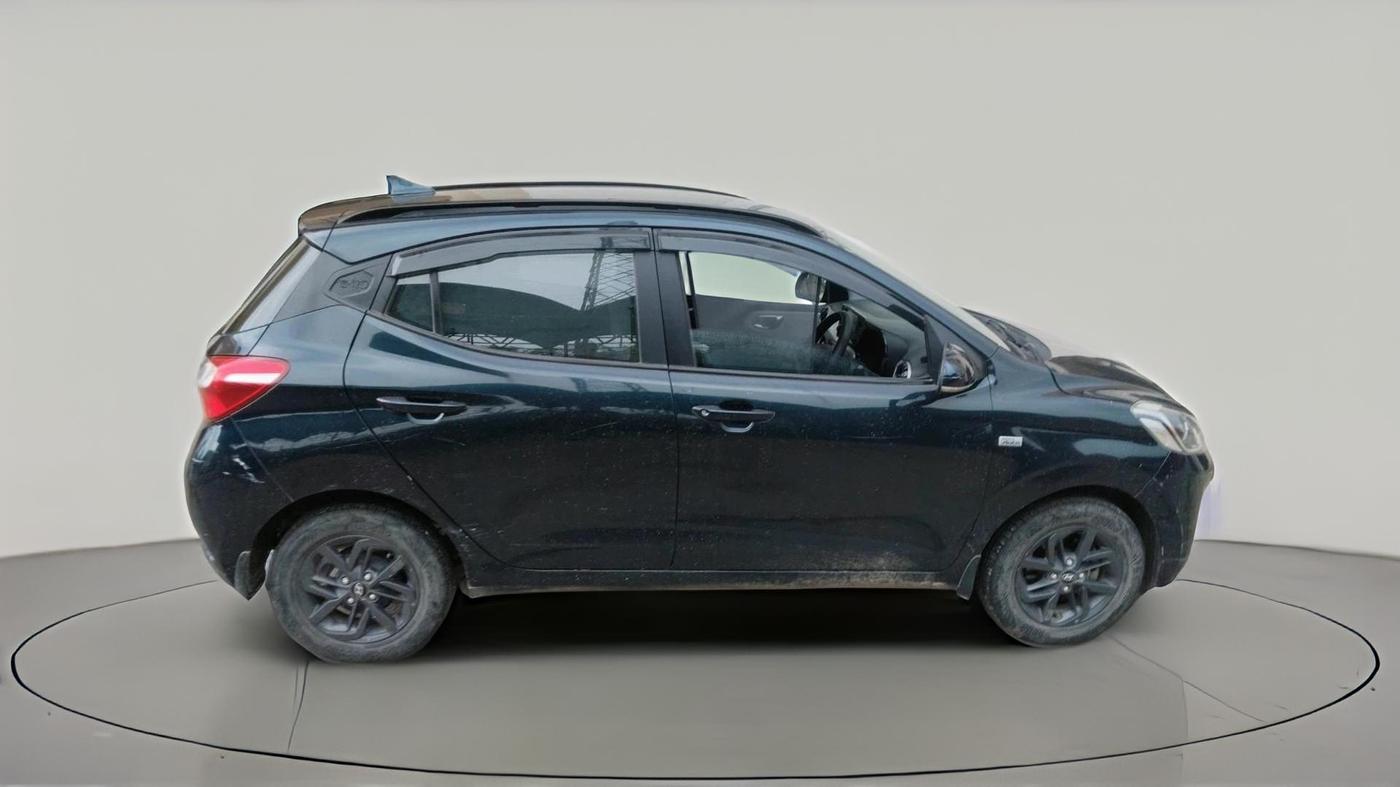 2022 Hyundai GRAND I10 NIOS SPORTZ AMT 1.2 KAPPA VTVT, Petrol, Automatic, 30,788 km, exterior