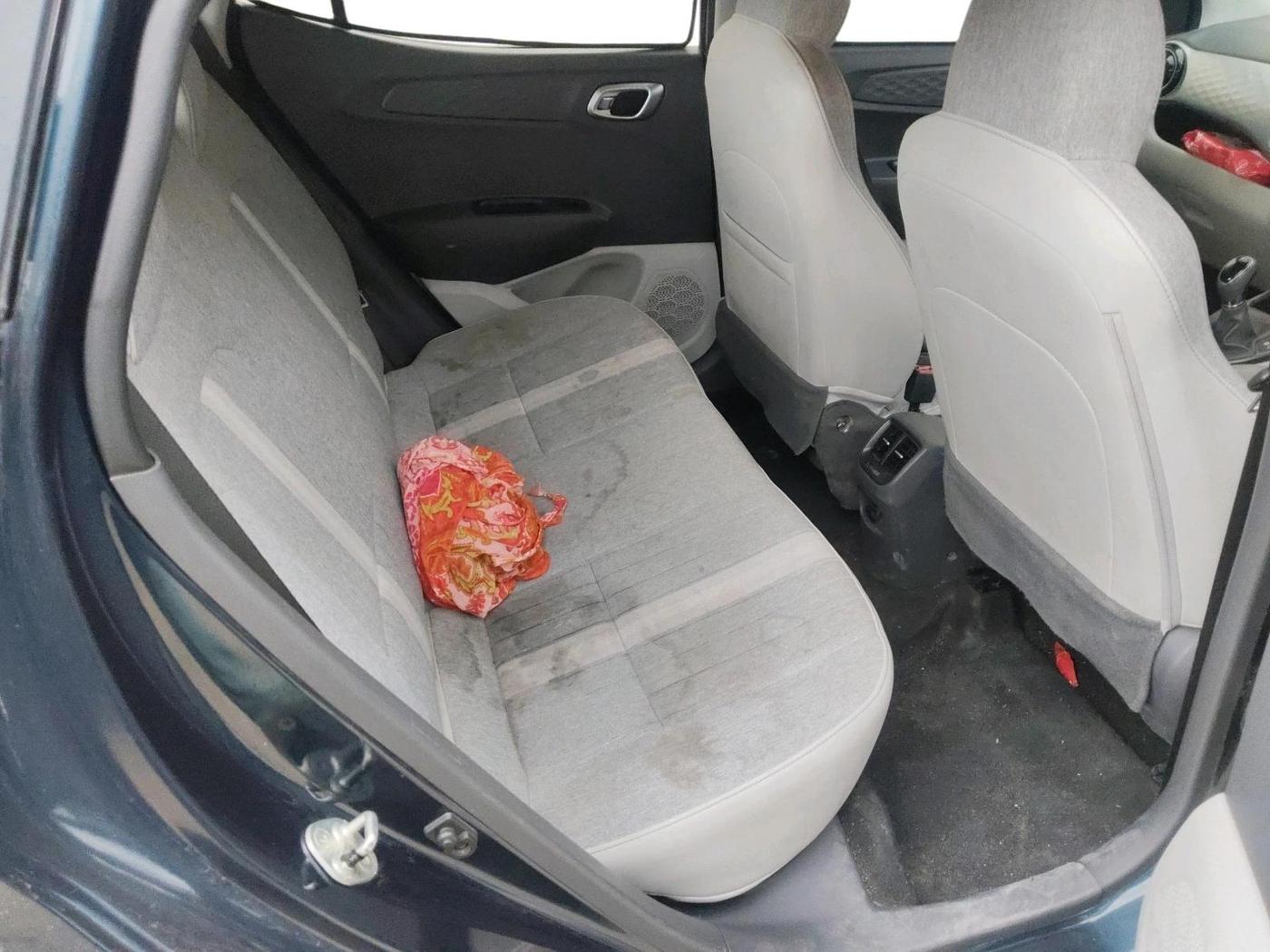 2022 Hyundai GRAND I10 NIOS SPORTZ AMT 1.2 KAPPA VTVT, Petrol, Automatic, 30,788 km, interior