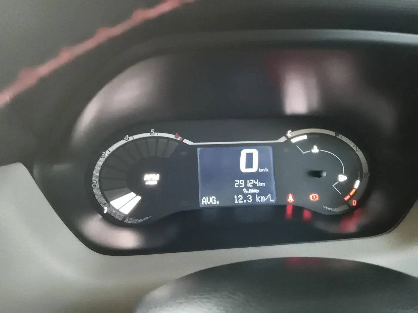 2022 Nissan MAGNITE XE, Petrol, Manual, 31,000 km, interior
