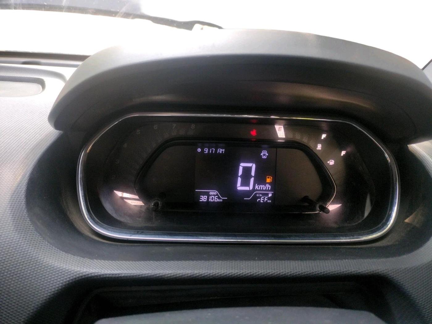 2024 Tata Tiago XE CNG, CNG, Manual, 38,106 km, interior