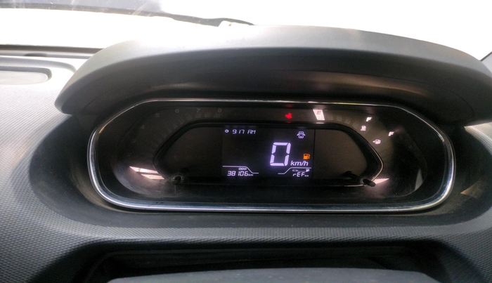 2024 Tata Tiago XE CNG, CNG, Manual, 38,106 km, interior