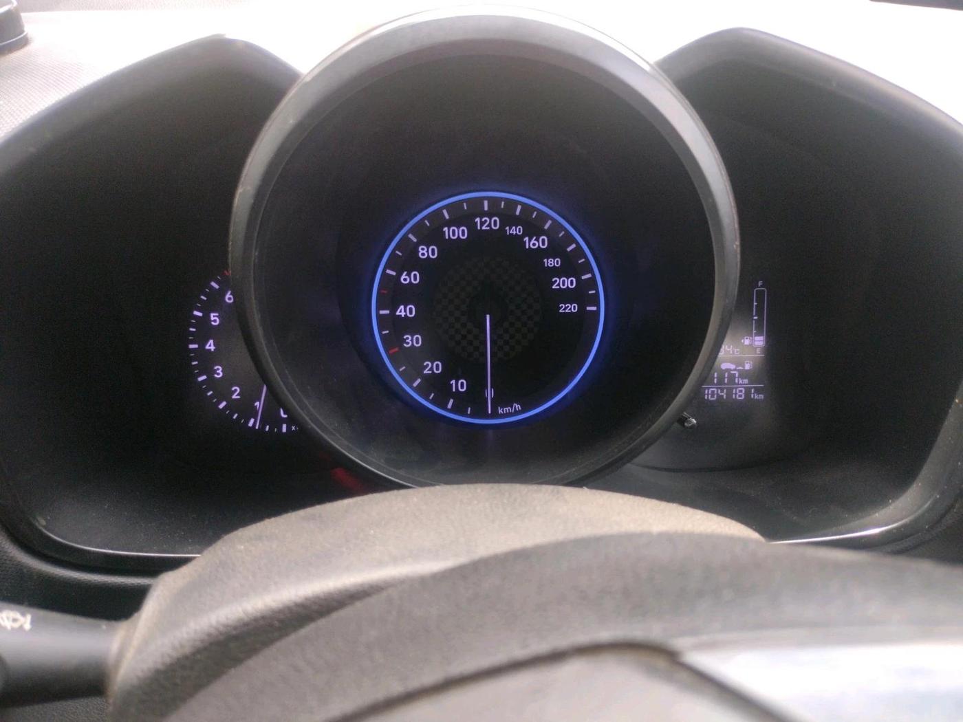 2019 Hyundai VENUE S 1.2, Petrol, Manual, 1,04,181 km, interior