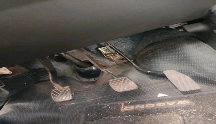 2017 Maruti Wagon R 1.0 VXI, Petrol, Manual, 50,728 km, interior