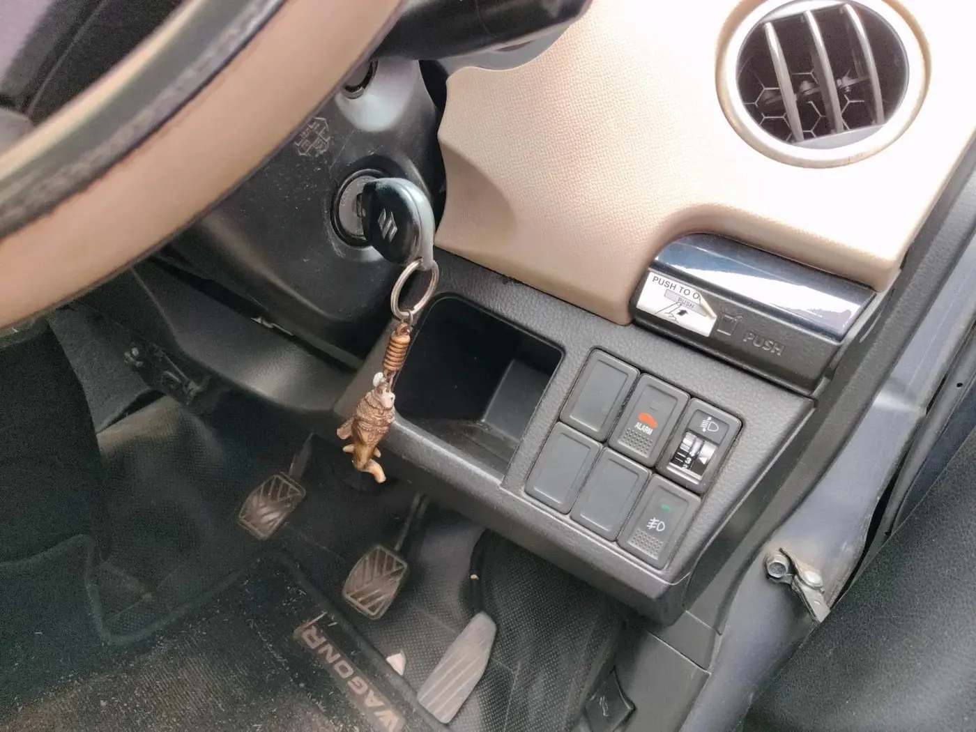 2017 Maruti Wagon R 1.0 VXI, Petrol, Manual, 50,728 km, interior