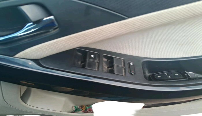 2022 Tata NEXON EV XZ PLUS, Electric, Automatic, 58,801 km, interior