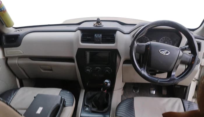 2017 Mahindra Scorpio S2, Diesel, Manual, 1,24,294 km, interior