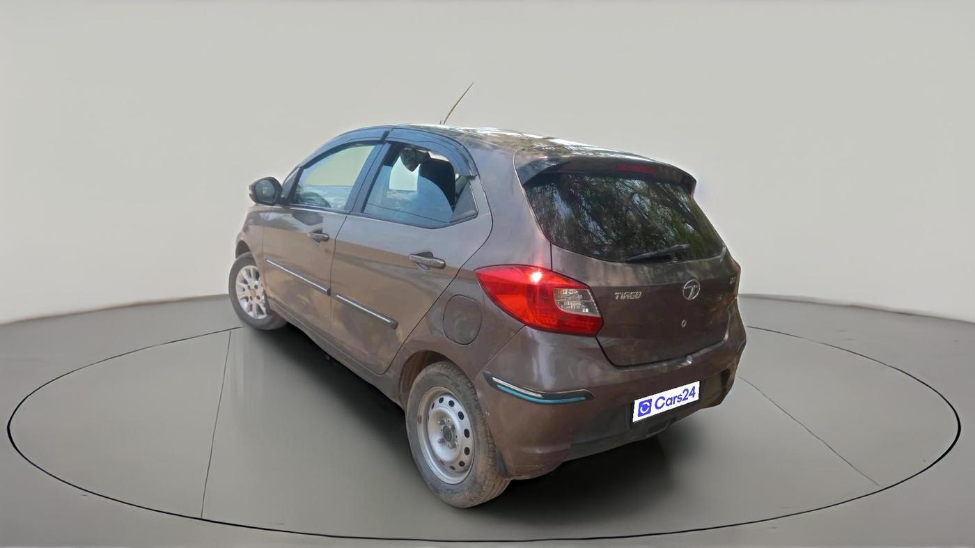 2017 Tata Tiago XZA PETROL, Petrol, Automatic, 1,10,989 km, exterior