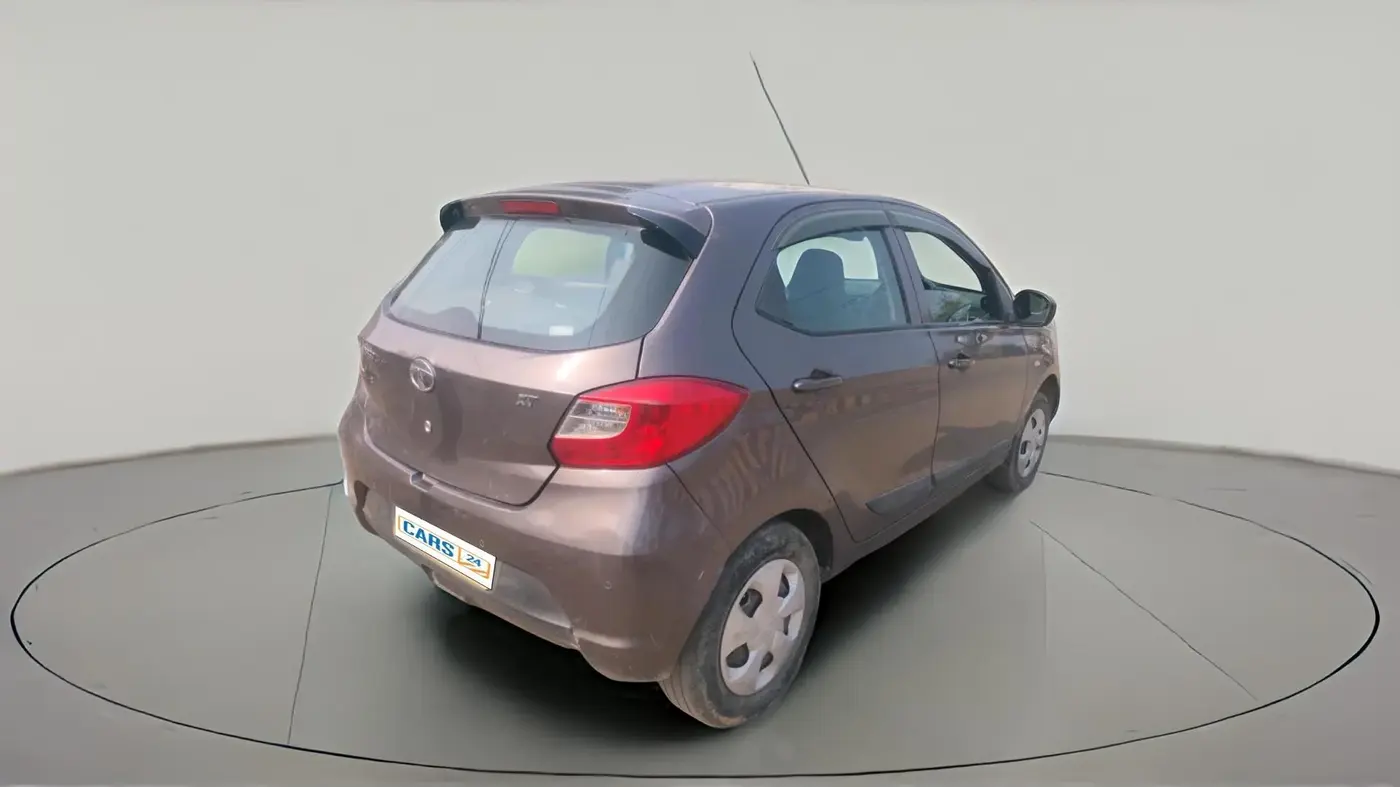 2018 Tata Tiago XT PETROL, Petrol, Manual, 80,246 km, exterior