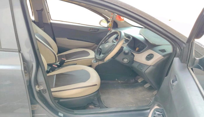 2013 Hyundai Grand i10 MAGNA 1.2 KAPPA VTVT, Petrol, Manual, 48,514 km, interior