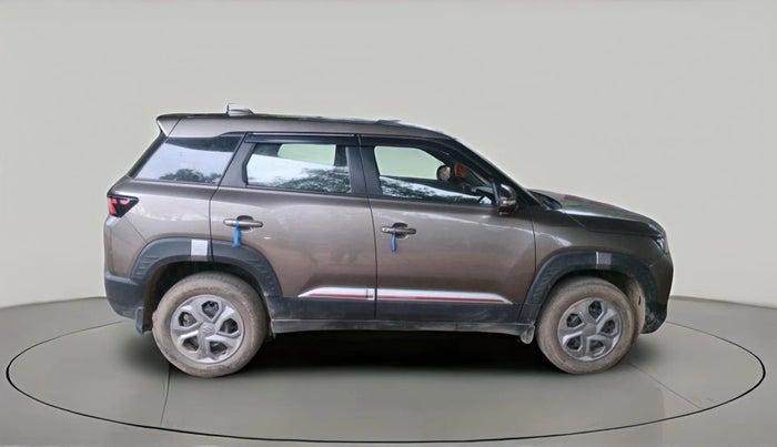 2025 Maruti BREZZA VXI, Petrol, Manual, 5,536 km, exterior