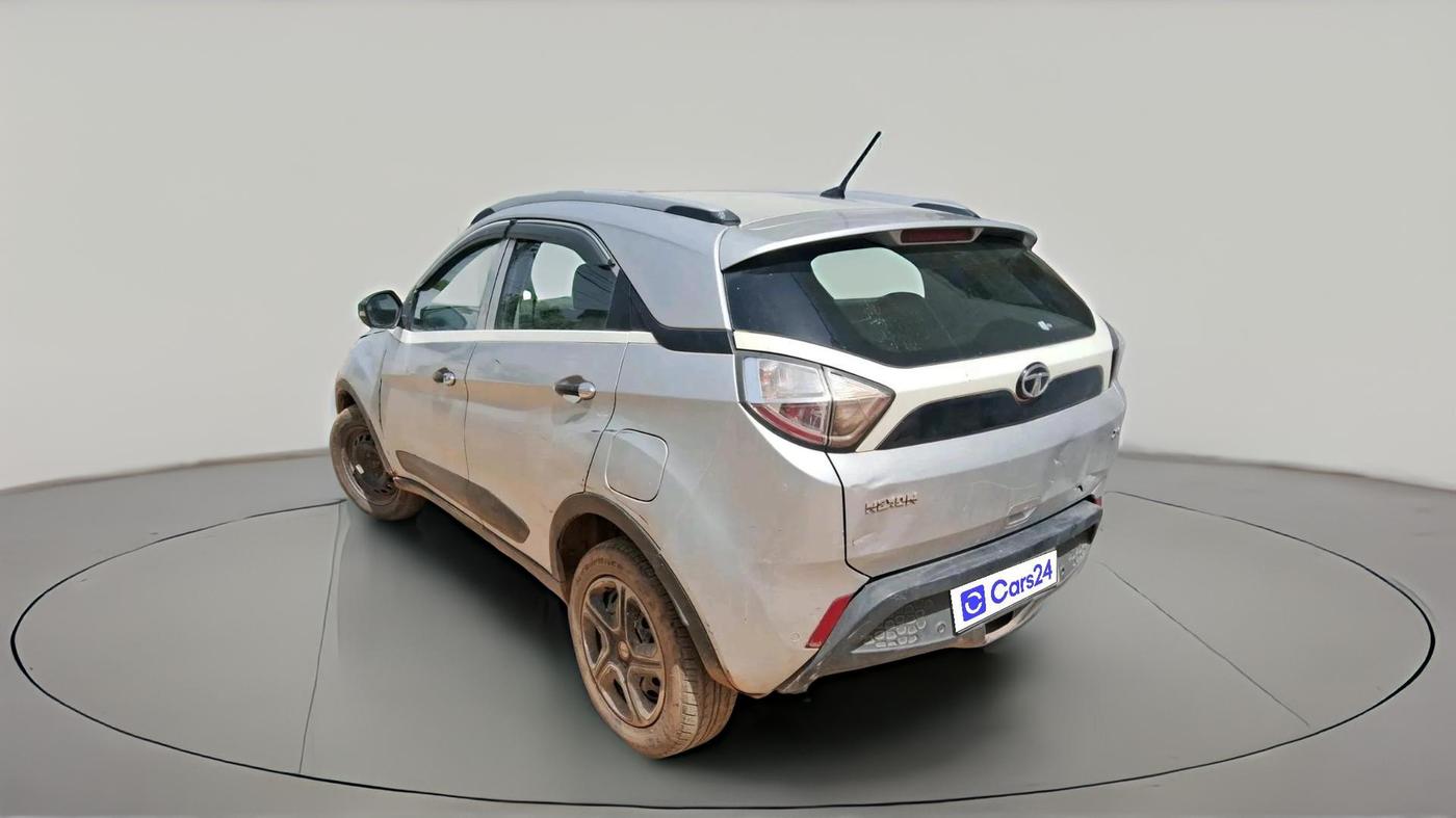 2018 Tata NEXON XM PETROL, Petrol, Manual, 1,24,048 km, exterior