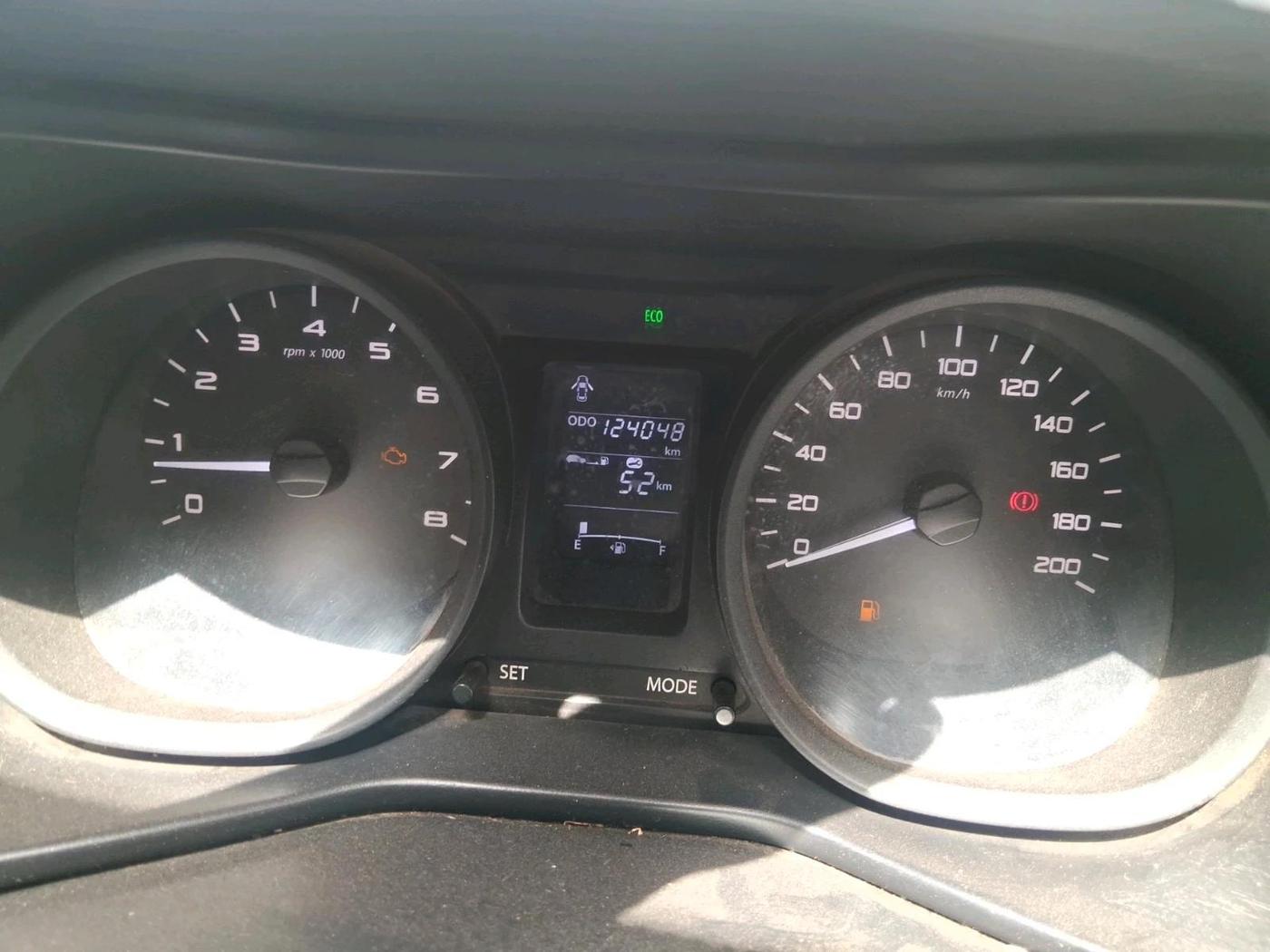 2018 Tata NEXON XM PETROL, Petrol, Manual, 1,24,048 km, interior