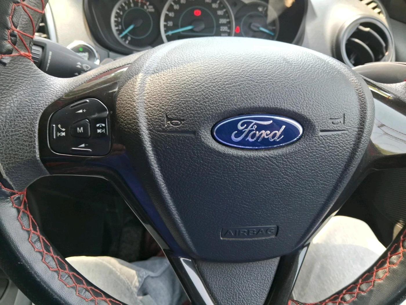 2021 Ford FREESTYLE TITANIUM 1.2 PETROL, Petrol, Manual, 12,000 km, interior