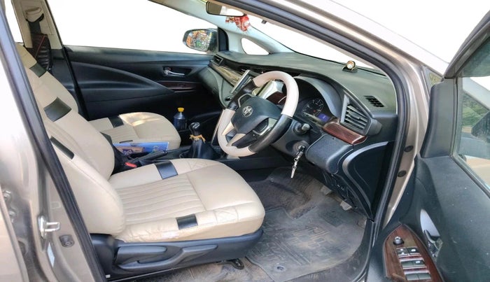 2018 Toyota Innova Crysta 2.4 G 8 STR, Diesel, Manual, 90,959 km, interior