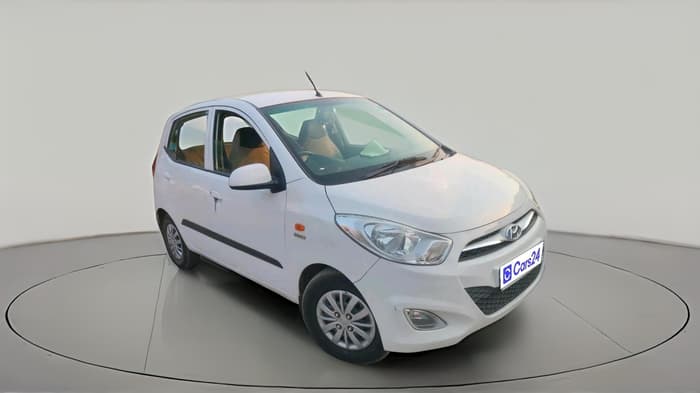 Number 9s Backround Used 2015 Hyundai i10 SPORTZ 1.1 Manual | Cars24