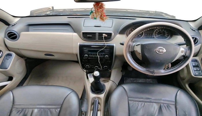 2014 Nissan Terrano XL (D), Diesel, Manual, 1,11,982 km, interior