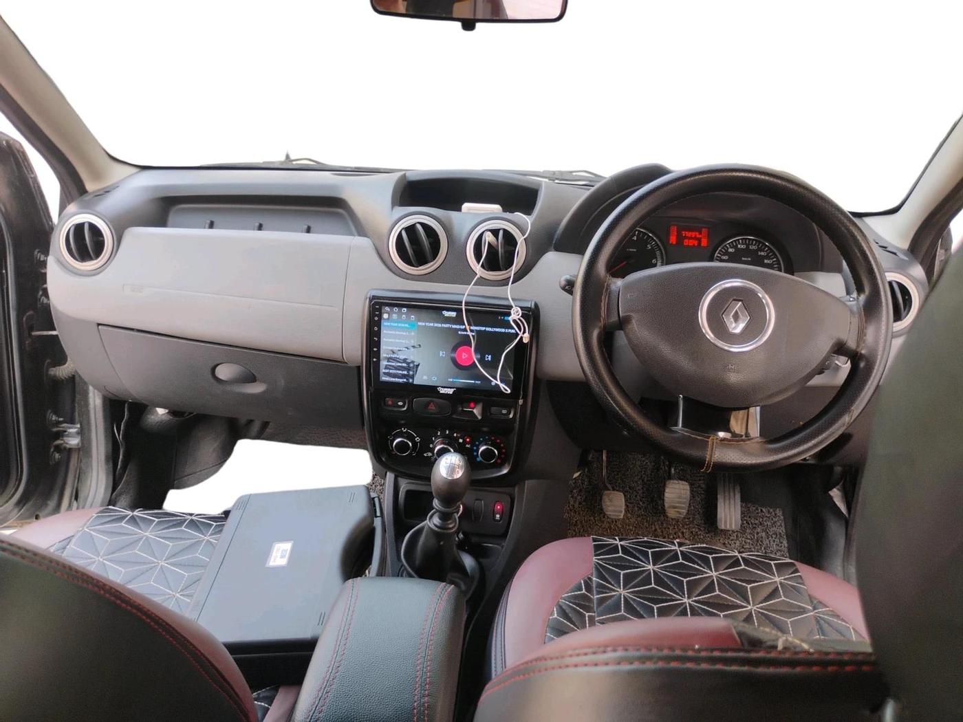 2014 Renault Duster 110 PS RXL DIESEL, Diesel, Manual, 77,237 km, interior