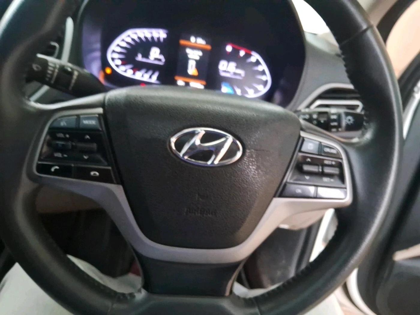 2022 Hyundai Verna SX 1.5 VTVT, Petrol, Manual, 79,948 km, interior