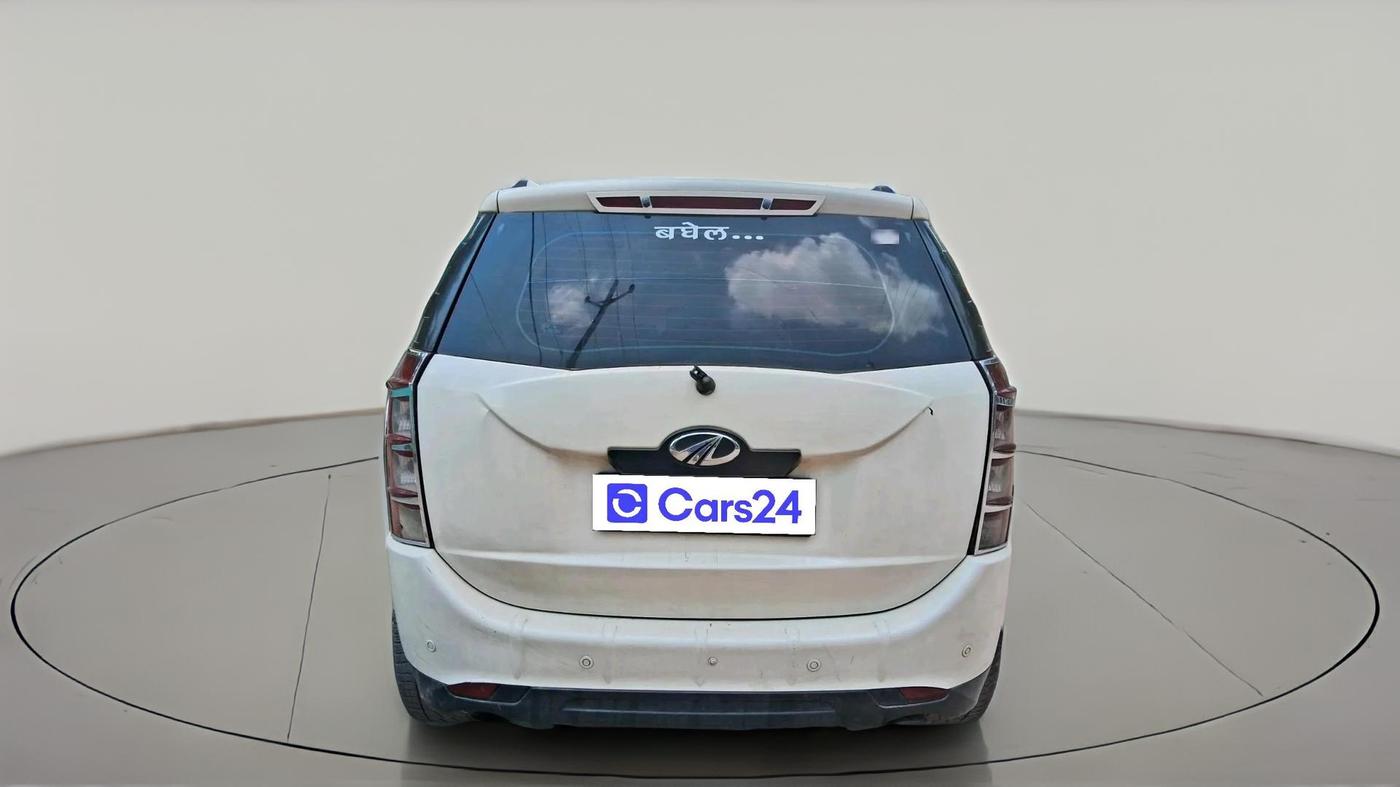 2013 Mahindra XUV500 W8, Diesel, Manual, 1,02,144 km, exterior