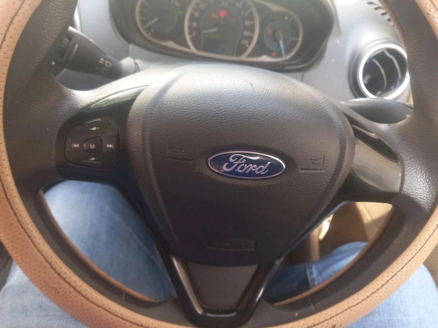 2018 Ford Figo Aspire TITANIUM 1.2 PETROL, Petrol, Manual, 15,816 km, interior