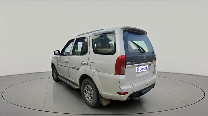 2017 Tata Safari Storme 2.2 EX 4X2, Diesel, Manual, 1,80,093 km, exterior