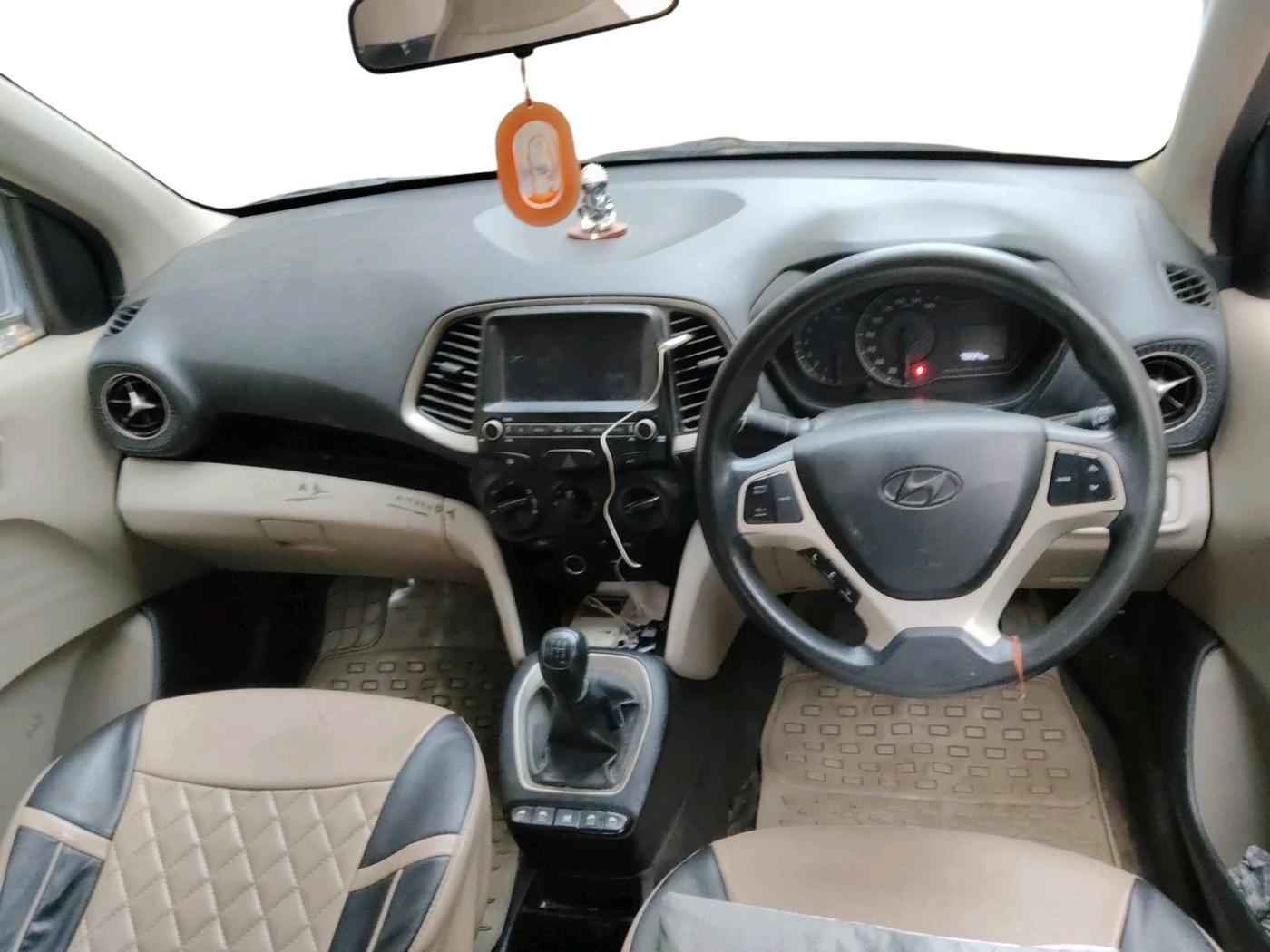 2018 Hyundai NEW SANTRO SPORTZ MT, Petrol, Manual, 70,224 km, interior