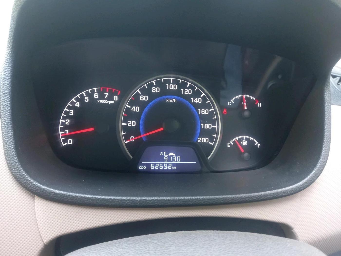 2019 Hyundai Grand i10 SPORTZ 1.2 KAPPA VTVT, Petrol, Manual, 62,692 km, interior
