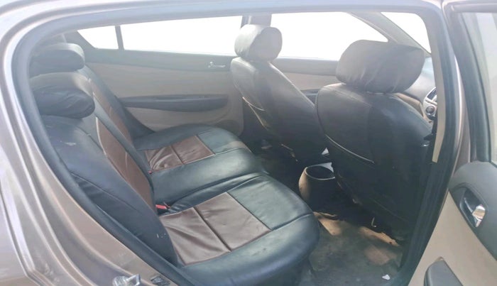 2013 Hyundai i20 SPORTZ 1.2, Petrol, Manual, 53,865 km, interior