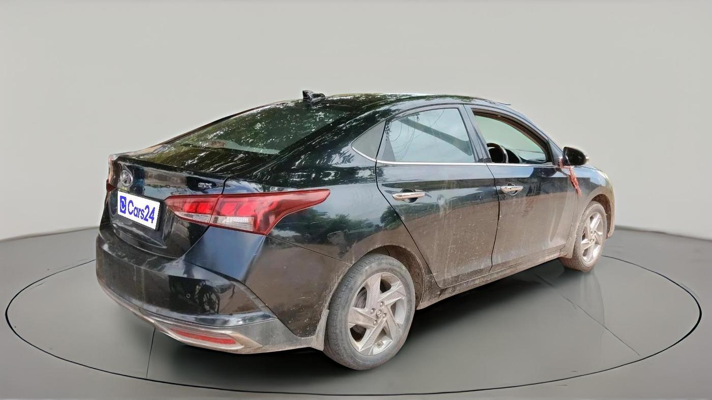 2022 Hyundai Verna SX 1.5 VTVT, Petrol, Manual, 59,733 km, exterior