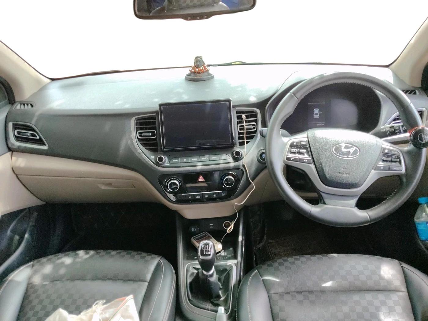 2022 Hyundai Verna SX 1.5 VTVT, Petrol, Manual, 59,733 km, interior